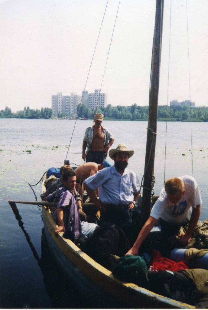 На козацькому човні  під час сумівського таборування
